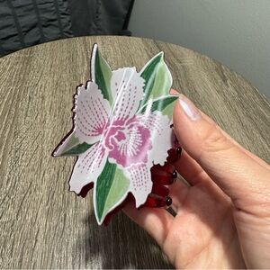 Benoa x Kahomelani’s Vintage Orchid Hair Clip